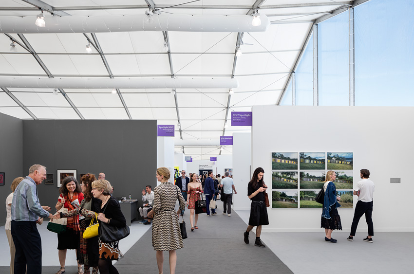 <p>Frieze New York Art Fair</p>
                 <p>New York City</p>
                 <p>Universal Design Studio</p>