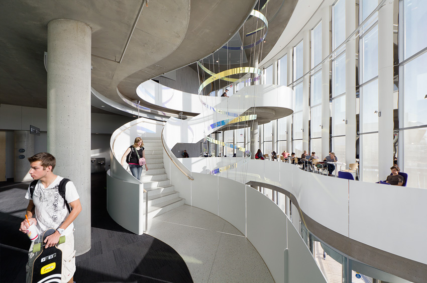 <p>University of Minnesota STSS</p>
                 <p>Minneapolis, MN</p>
                 <p>Kohn Pedersen Fox</p>