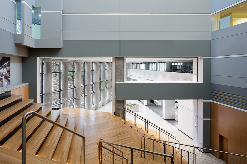 <p>Silicon Harbor</p>
                 <p>Stamford, CT</p>
                 <p>I.M. Pei, renovation: Studio V</p>