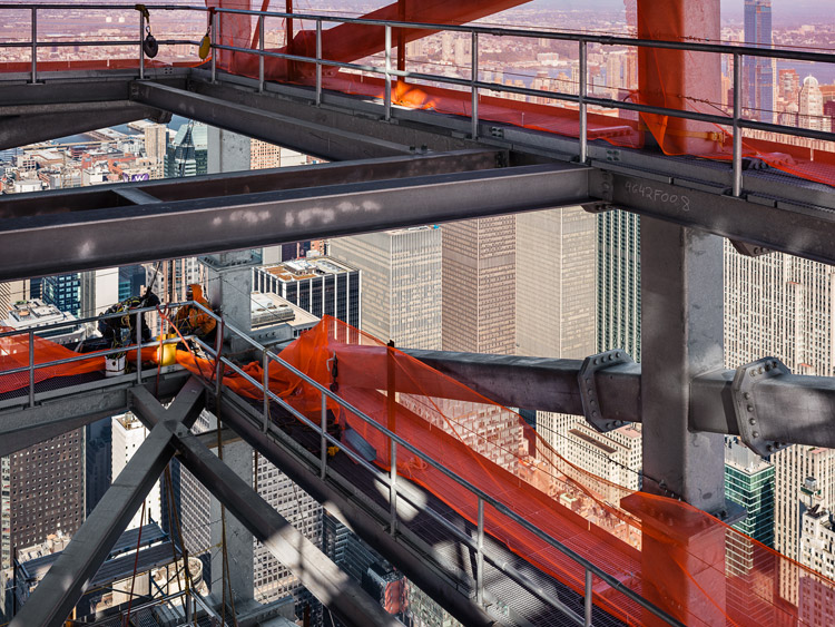 <p>Construction at the top</p>
                 <p>New York City</p>
                 <p>November 2019</p>