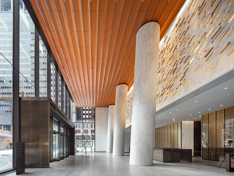 <p>p>Vanderbilt Av lobby</p>
                 <p>New York City</p>
                 <p>December 2020</p>