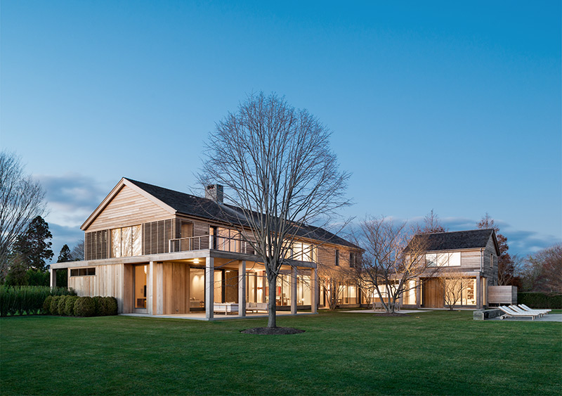 <p>Bridgehampton, NY</p>
                 <p>Architect: James Merrell</p>