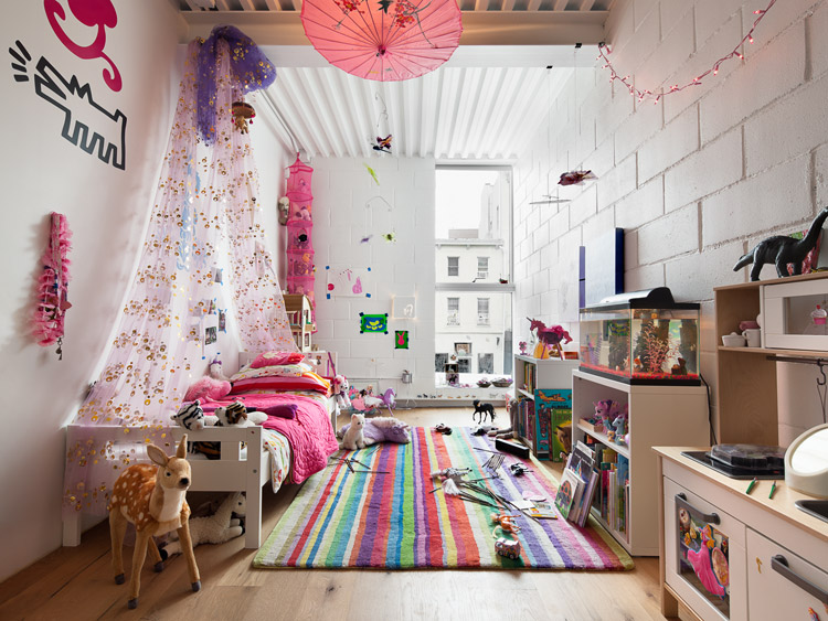 <p>Grand Street House</p>
                 <p>Brooklyn, NY</p>
                 <p>Architect: Loadingdock 5</p>