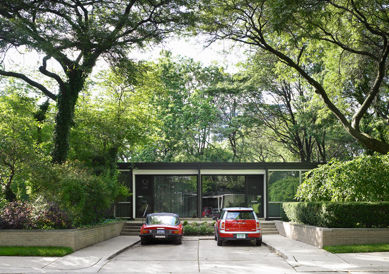 <p>Lafayette Park</p>
                 <p>Detroit, MI</p>
                 <p>Architect: Mies van der Rohe</p>